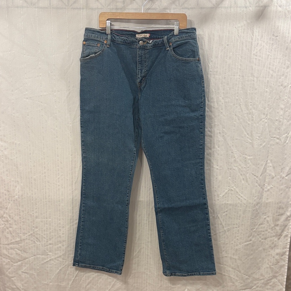 Levi's 550 Relaxed Boot Cut Jeans